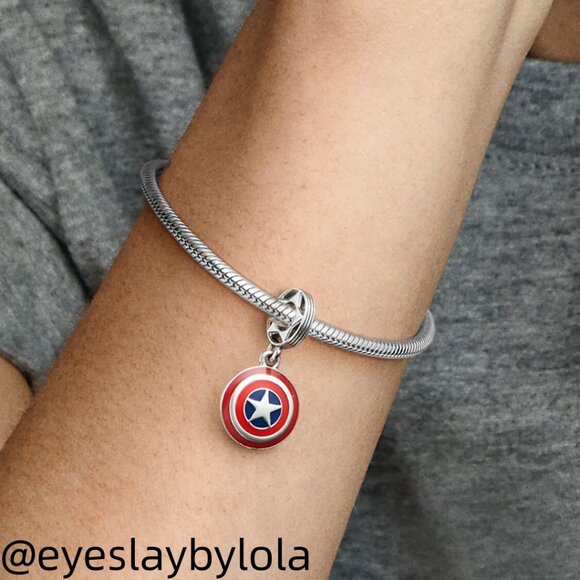 Pandora Marvel The Avengers Captain America Shield Dangle Charm - Picture 2 of 6